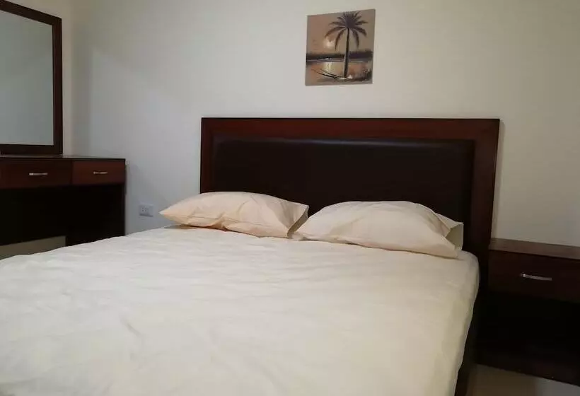 Fotos del hotel Badan Suites:  23