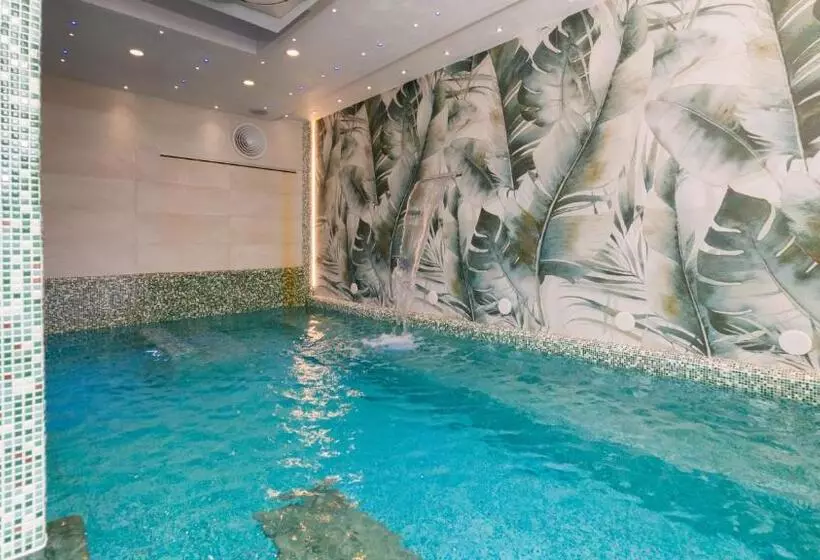 Fotos del hotel Center 2:  7