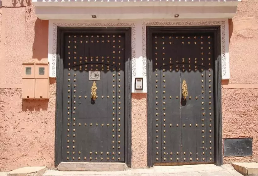 Fotos del hotel Riad 64:  4