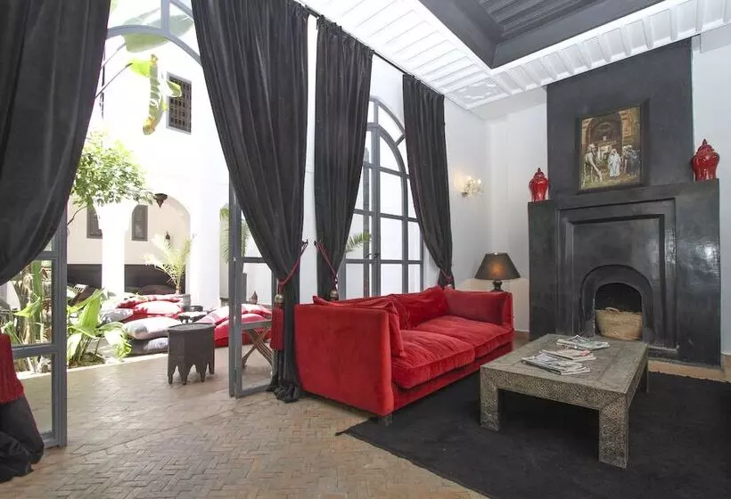 Riad 64