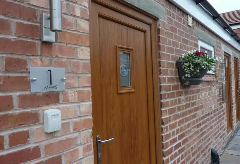 Fotos del hotel Oakwood Farm Mews:  12