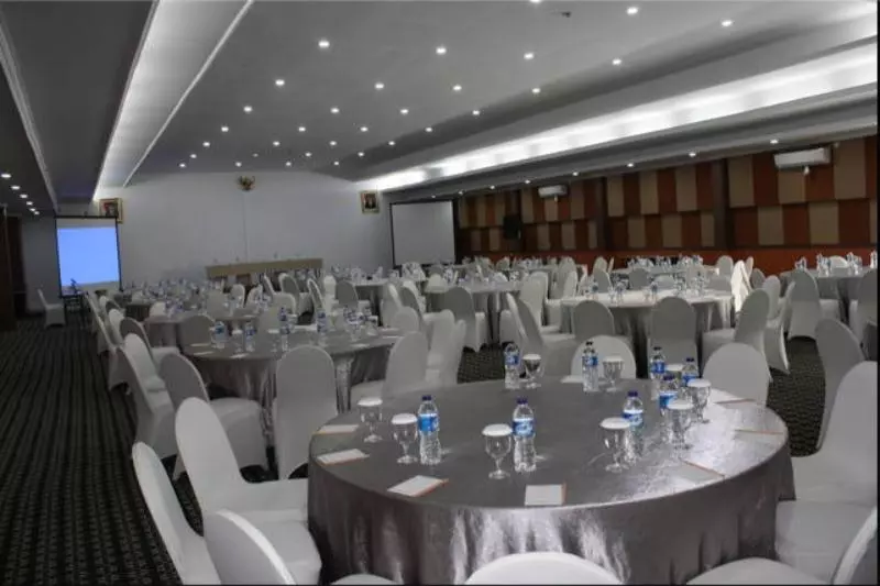 Fotos del hotel Grand Asrilia:  24