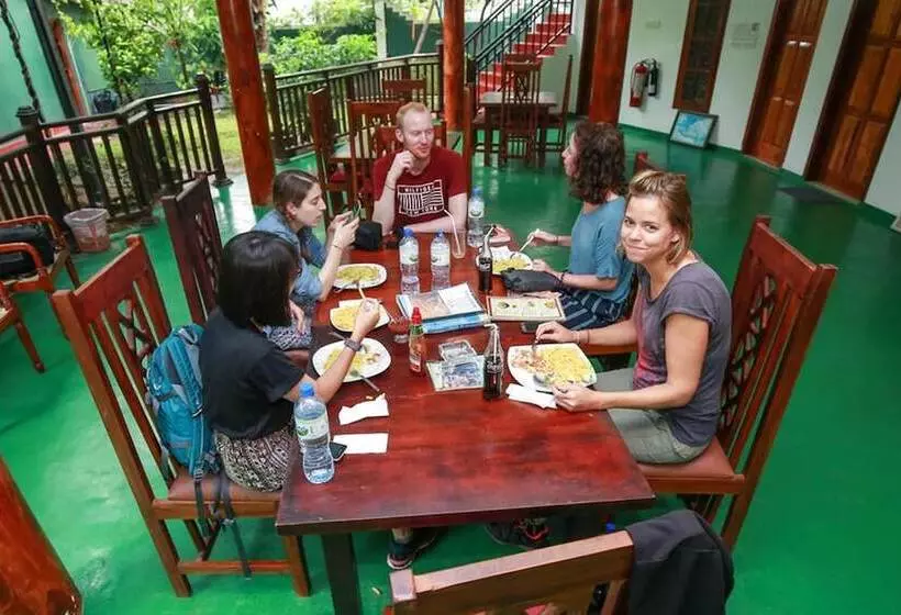 Fotos del hotel La Safari Inn Tissamaharama:  13