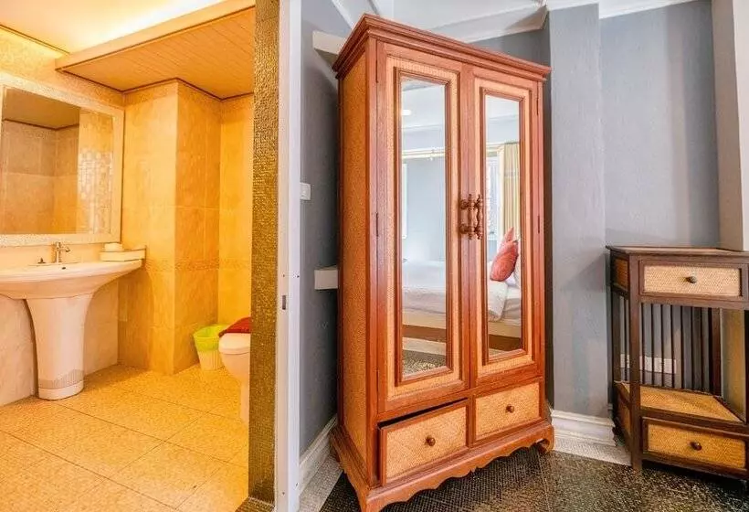 Fotos del hotel The Train Resort & Sauna:  25
