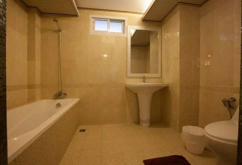 Fotos del hotel The Train Resort & Sauna:  16