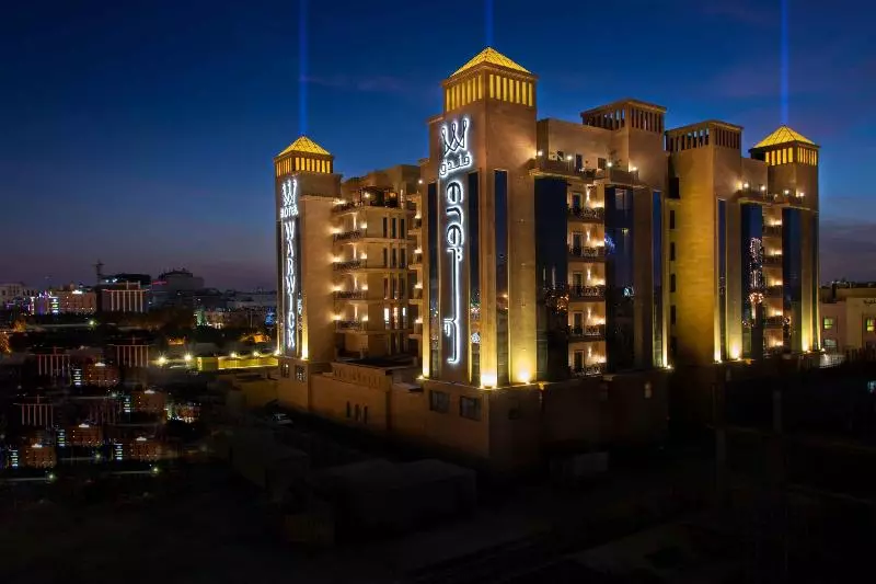 Warwick Al Khobar