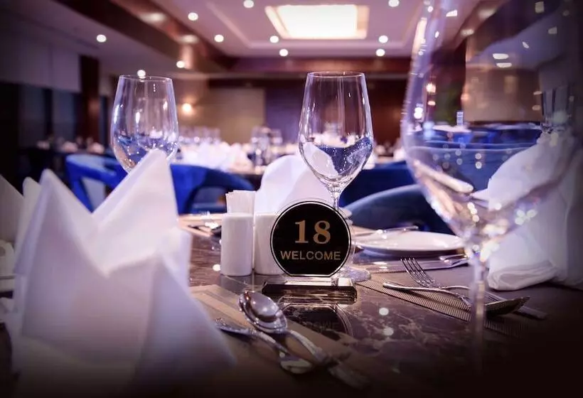 Fotos del hotel Warwick Al Khobar:  7