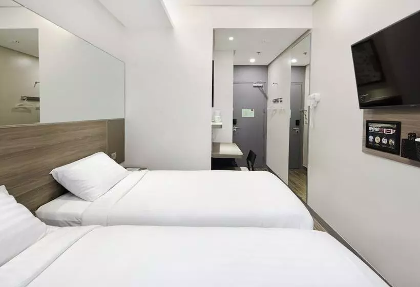 Fotos del hotel Red Planet Aurora Boulevard:  7