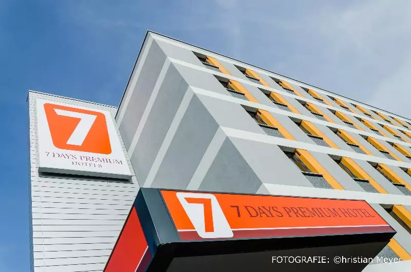 Fotos del hotel Campanile Leipzig Halle Airport:  13