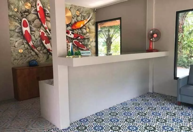 Fotos del hotel Amantra Lake View Resort:  8