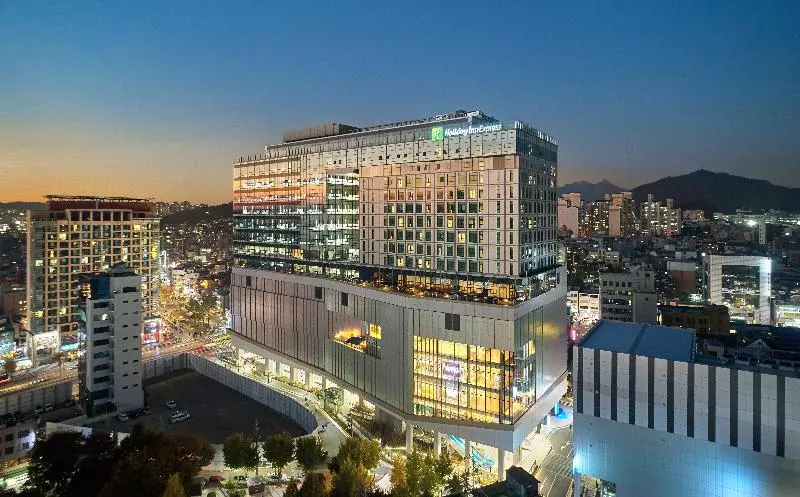 Fotos del hotel Holiday Inn Express Seoul Hongdae, An Ihg:  7