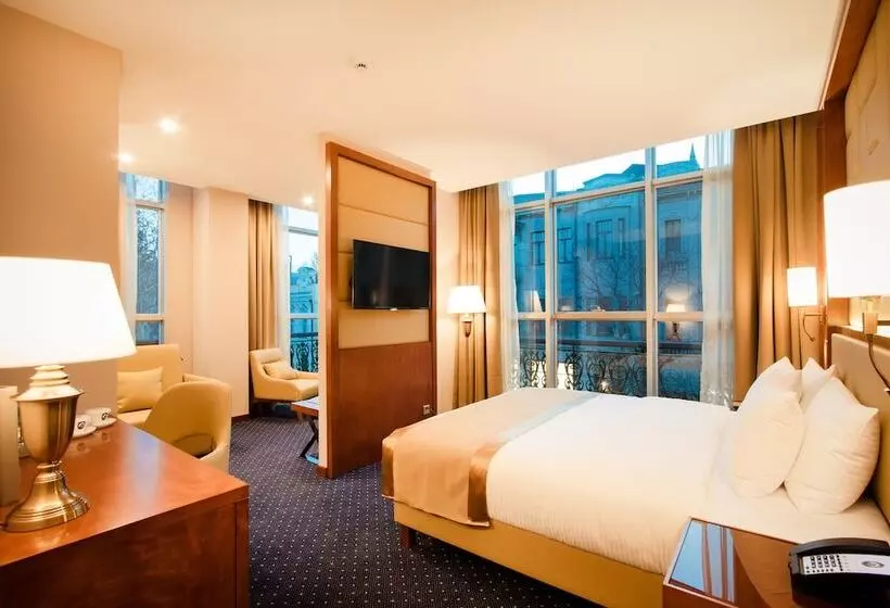 Fotos del hotel New Tiflis:  6