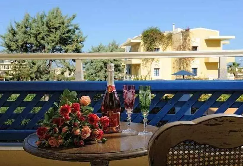 Fotos del hotel Parthenis Hotel & Suites:  15
