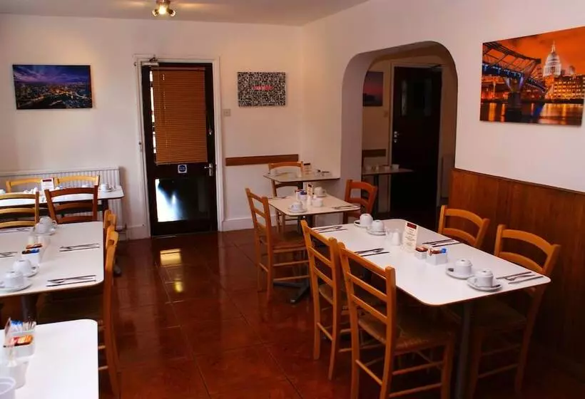 Fotos del hotel The Hindes Hotel  B&b:  3