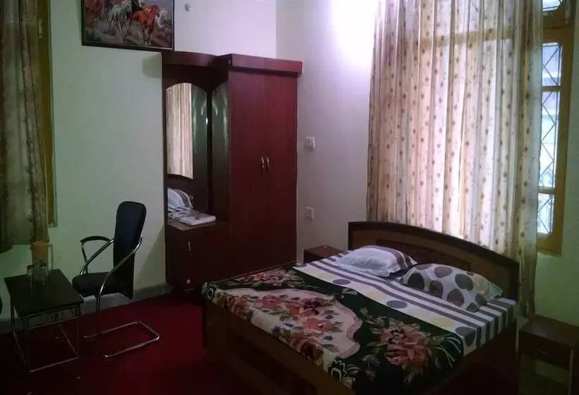 Fotos del hotel Midway Resort:  9