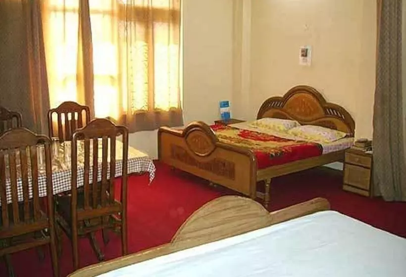 Fotos del hotel Midway Resort:  12