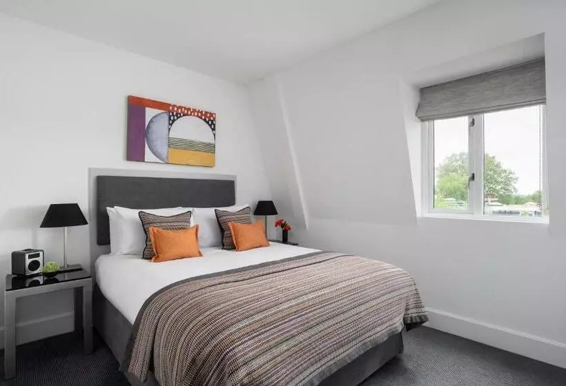 Fotos del hotel Templeton Place By Supercity Aparthotels:  4