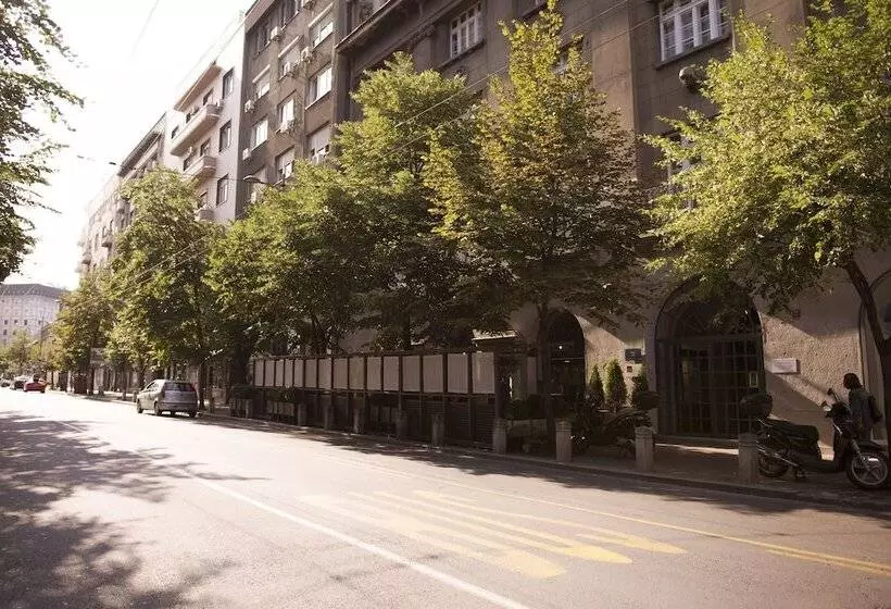 Fotos del hotel City Nest Modern & Cozy Suites:  10