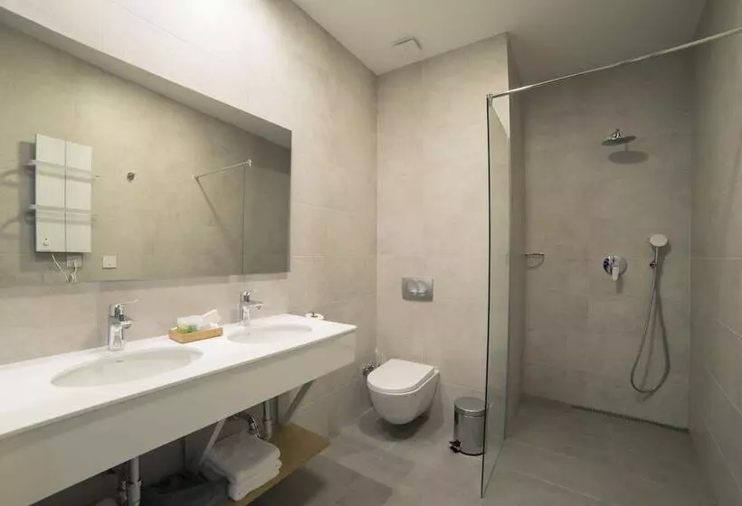 Fotos del hotel City Nest Modern & Cozy Suites:  15