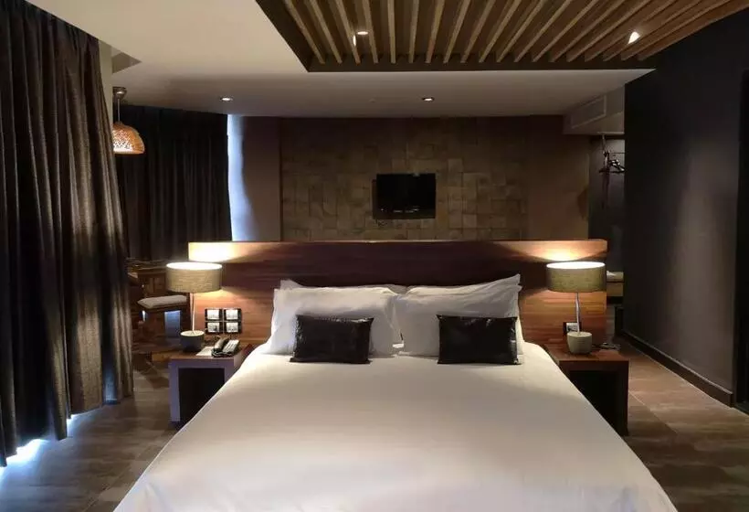 Fotos del hotel Tsix5 Quarter:  7