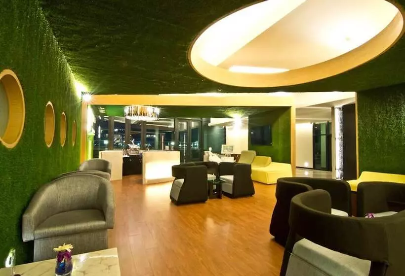 Fotos del hotel Tsix5 Quarter:  2