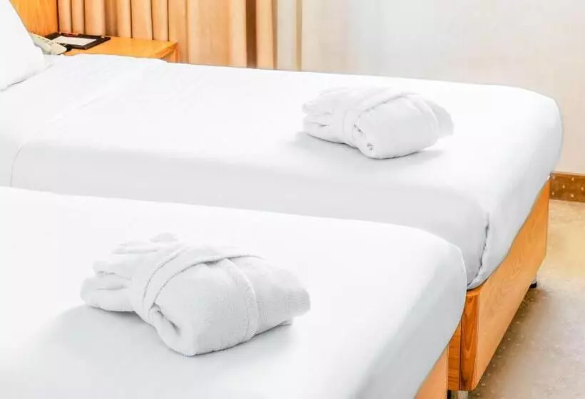 Fotos del hotel Praga:  8