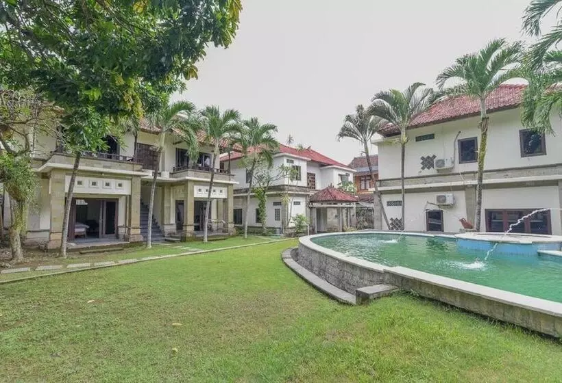 Reddoorz Plus Near Seminyak Square