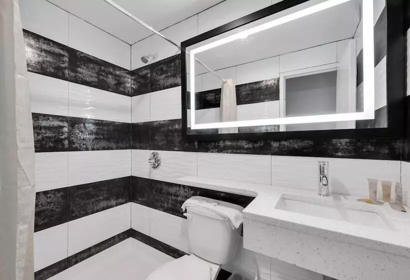 Fotos del hotel Mint Jfk Airport:  3
