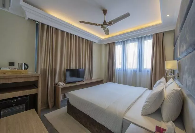 Fotos del hotel Coral Grand Beach & Spa:  2