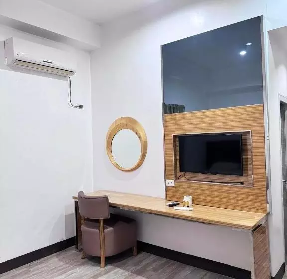 Fotos del hotel Jeamco Royal Palawan:  8