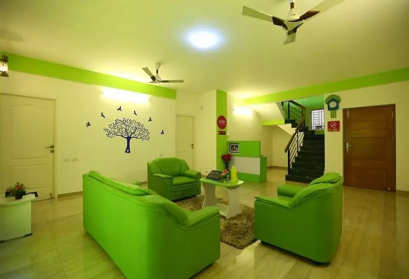 Fotos del hotel Oyo 2391 Greentree Serviced Apartment:  21