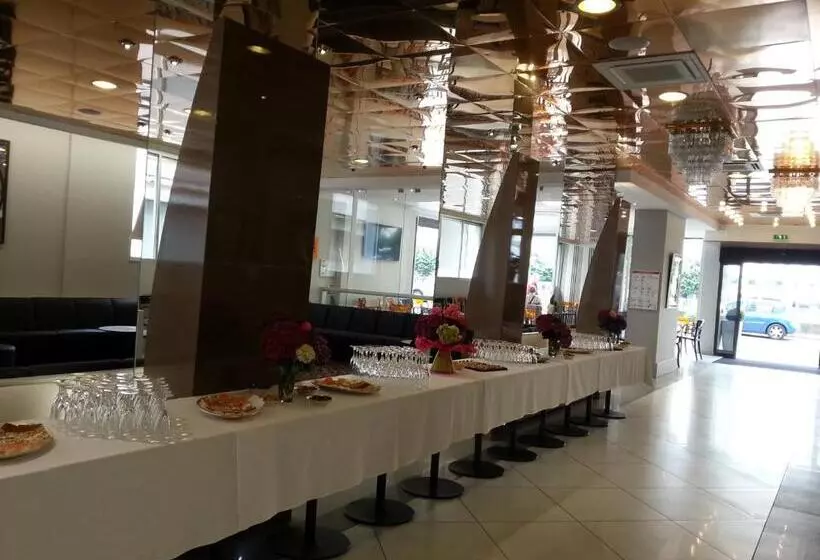 Fotos del hotel Lys De Marie:  15