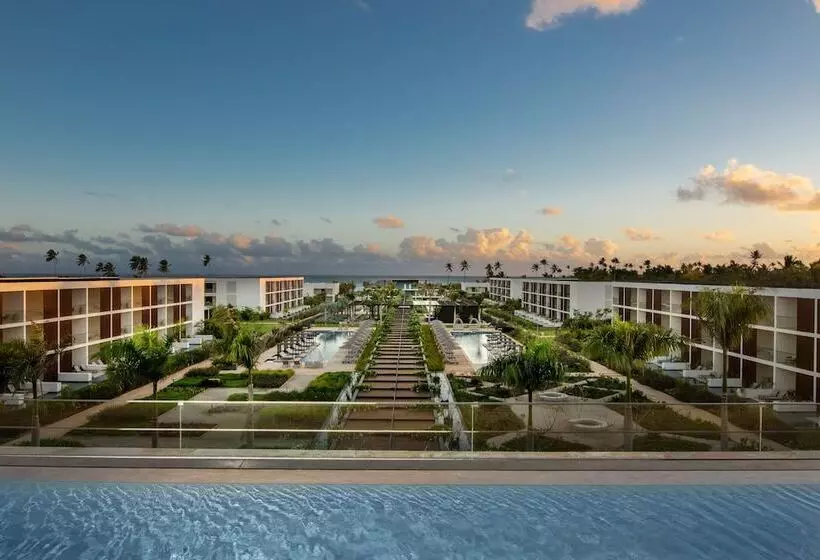 Live Aqua Beach Resort Punta Cana