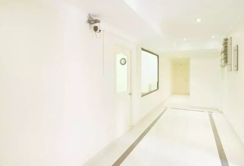 Fotos del hotel Treebo Trip Sr Residency:  17