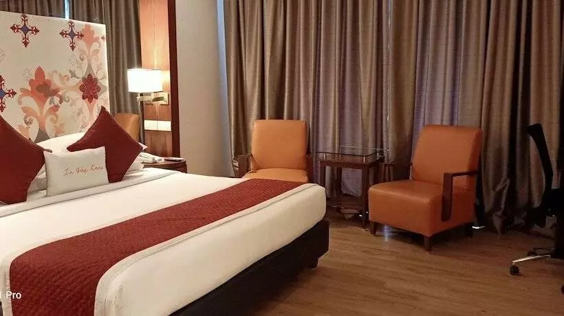 Fotos del hotel Zone By The Park Electronic City:  9