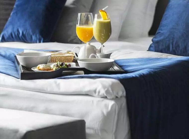 Aquaterra Hotel & Spa