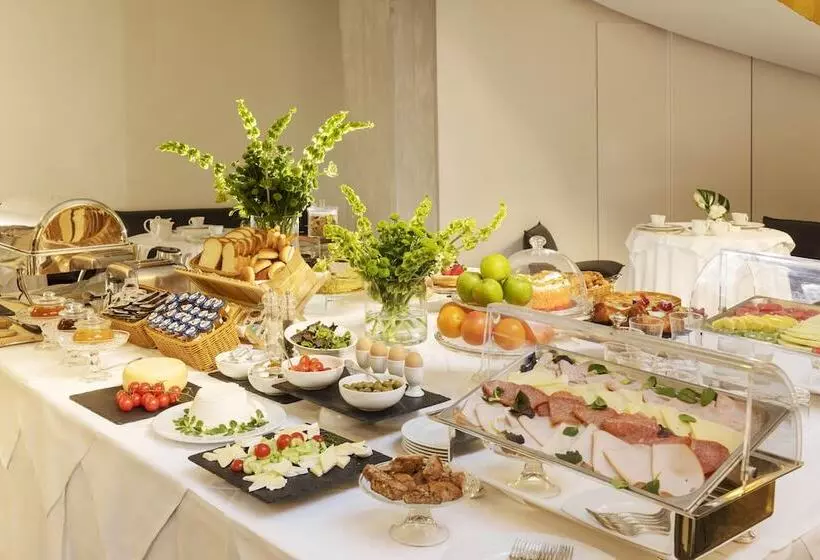 Fotos del hotel Royal Bissolati:  10