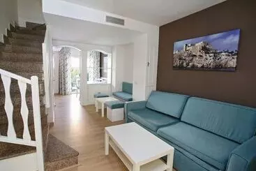 Apartamentos Turísticos Jardines del Plaza - Penyiscola