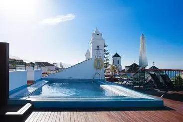 Plaza Cavana - Nerja