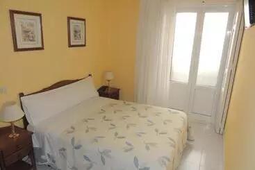 Hostal Gonzalo - Madrid