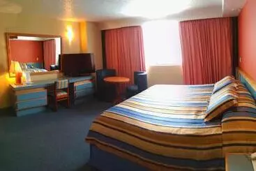 Segovia Regency - Mexico City