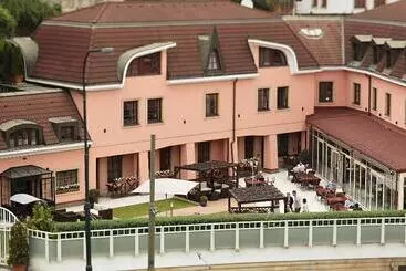 Hoffmeister - Prague