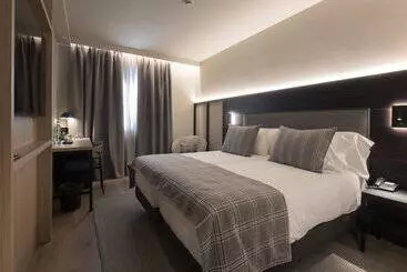 Magic Pas by Nexta - Pas de la Casa