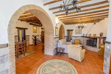 Holiday Home El Pilarillo Piscina Compartida - Alcaucin