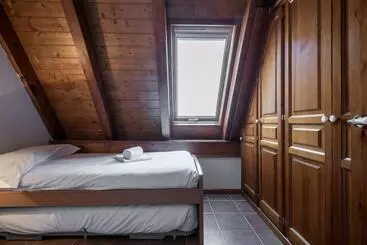 Apartamentos Snö Mont Romies Unhola - Naut Aran