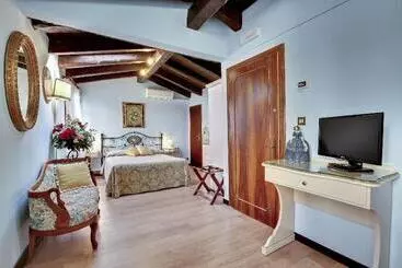 Locanda Antico Fiore - Venice