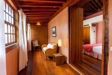 Livvo La Quinta Roja - Garachico