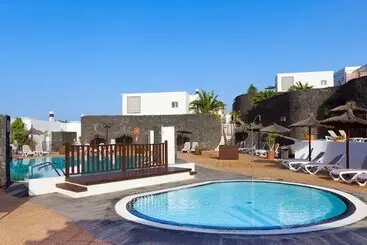 Apartamentos LIVVO Coloradamar - Playa Blanca