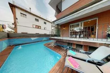House Of Joy , Casa En Banyoles - Banyoles