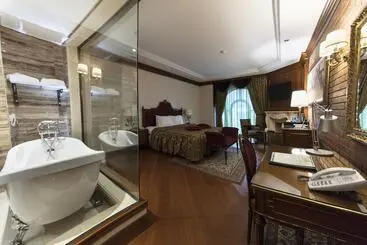 Xheko Imperial Luxury Hotel & Spa - Tirana